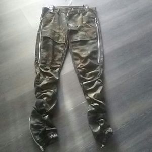 American stitch camouflage pants
